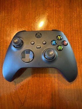 Xbox Wireless Controllers – Tested, Works Perfectly